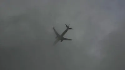 Cerita Pesawat ATR 42-500 Hilang Kontak: Apa yang Terjadi di Langit Sulsel? (Ilustrasi)