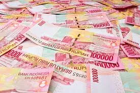 Rupiah Tertekan, OJK dan Pemerintah Pastikan Tak Ada Risiko Sistemik (Ilustrasi)