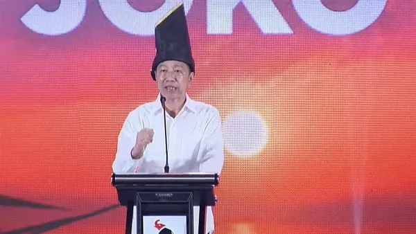 Jokowi menyerukan militansi kader PSI dan siap turun hingga tingkat kecamatan demi memperkuat mesin partai menghadapi Pemilu 2029. Dalam Rakernas PSI 2026 di Makassar, ia menegaskan pentingnya struktur hingga RT/RW untuk mewujudkan politik kebaikan bagi Indonesia.