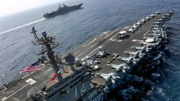 Ketegangan meningkat di Timur Tengah, Amerika Serikat dikabarkan siap melancarkan serangan ke Iran, sambil menunggu keputusan akhir dari Presiden Donald Trump.