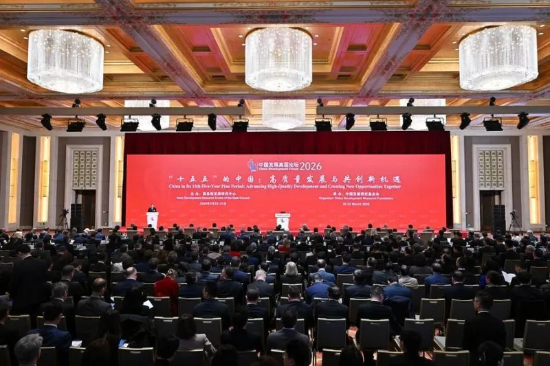 Perusahaan multinasional kian agresif membidik pasar China seiring dorongan kuat pemerintah dalam meningkatkan konsumsi domestik sebagai motor pertumbuhan ekonomi jangka panjang.