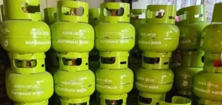 Tak Mau Gas Langka Saat Lebaran, Pertamina Tambah Jutaan LPG 3 Kg di Jatim (Ilustrasi)