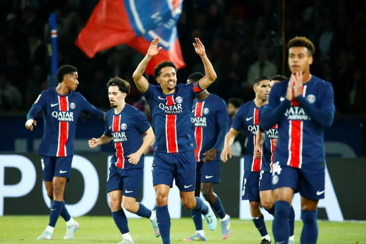 Paris Saint-Germain melangkah ke semifinal Liga Champions UEFA 2025/26 usai menaklukkan Liverpool 2-0 di Anfield. Dua gol Ousmane Dembele memastikan kemenangan sekaligus mengakhiri langkah The Reds.