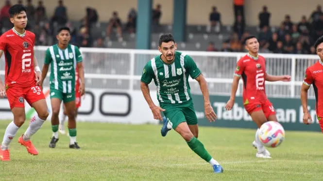 PSMS Medan sukses mengamankan tiga poin usai menaklukkan Bekasi City FC dengan skor 2-1 pada lanjutan Liga 2 Pegadaian Championship di Stadion Utama Sumatera Utara, Jumat (30/1/2026). Dua gol Felipe Cadenazzi memastikan kemenangan Ayam Kinantan sekaligus menjaga asa bersaing di papan atas klasemen.