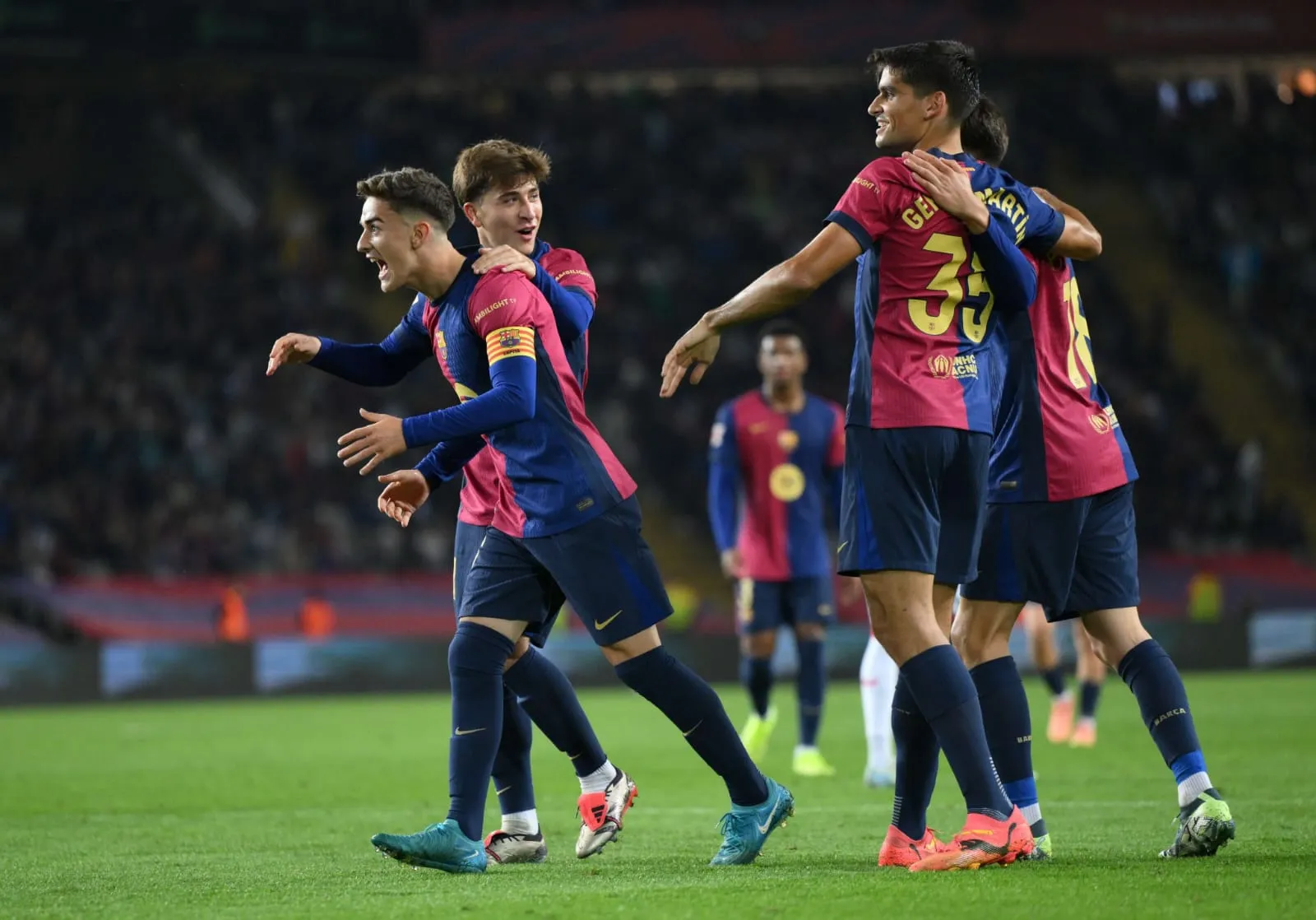 Para pemain Barcelona saat merayakan gol melawan sevilla (Dok. Fc Barcelona)