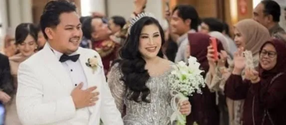 Pernikahan Mewah Berujung Gugatan, Boiyen dan Rully Hadapi Sidang Cerai (Ilustrasi)