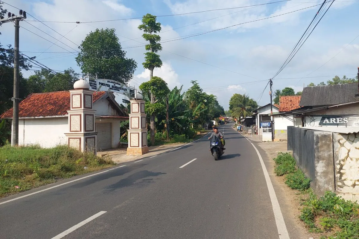 Ramadhan “Lebih Cepat” di Sumenep: Ribuan Warga Abaikan Sidang Isbat, Pilih Ikut Hitungan Pesantren (Ilustrasi)