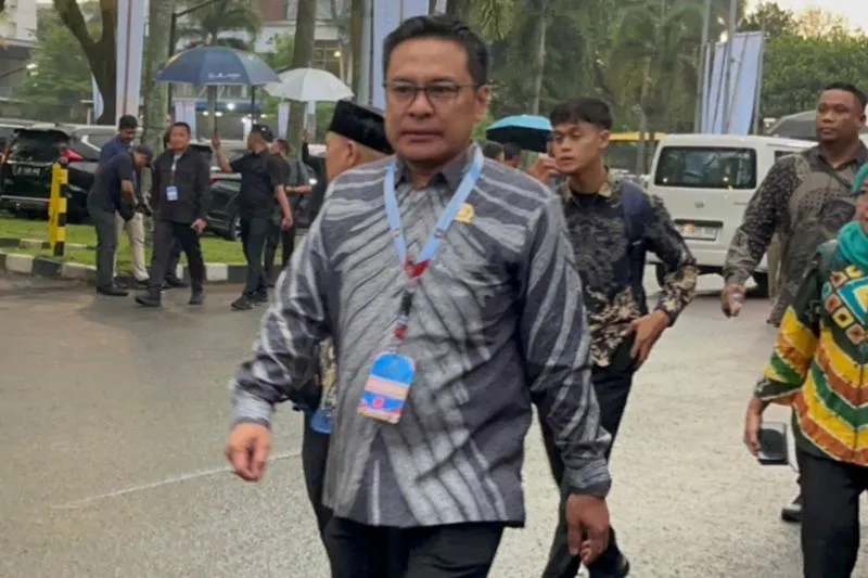 DPRD Surabaya menegaskan peran strategis kota pahlawan dalam mendukung ketahanan pangan nasional melalui penguatan sektor perikanan dan tambak.