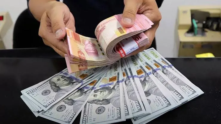 Rupiah Menguat di Awal Perdagangan, Naik 56 Poin ke Rp16.744 per Dolar AS.