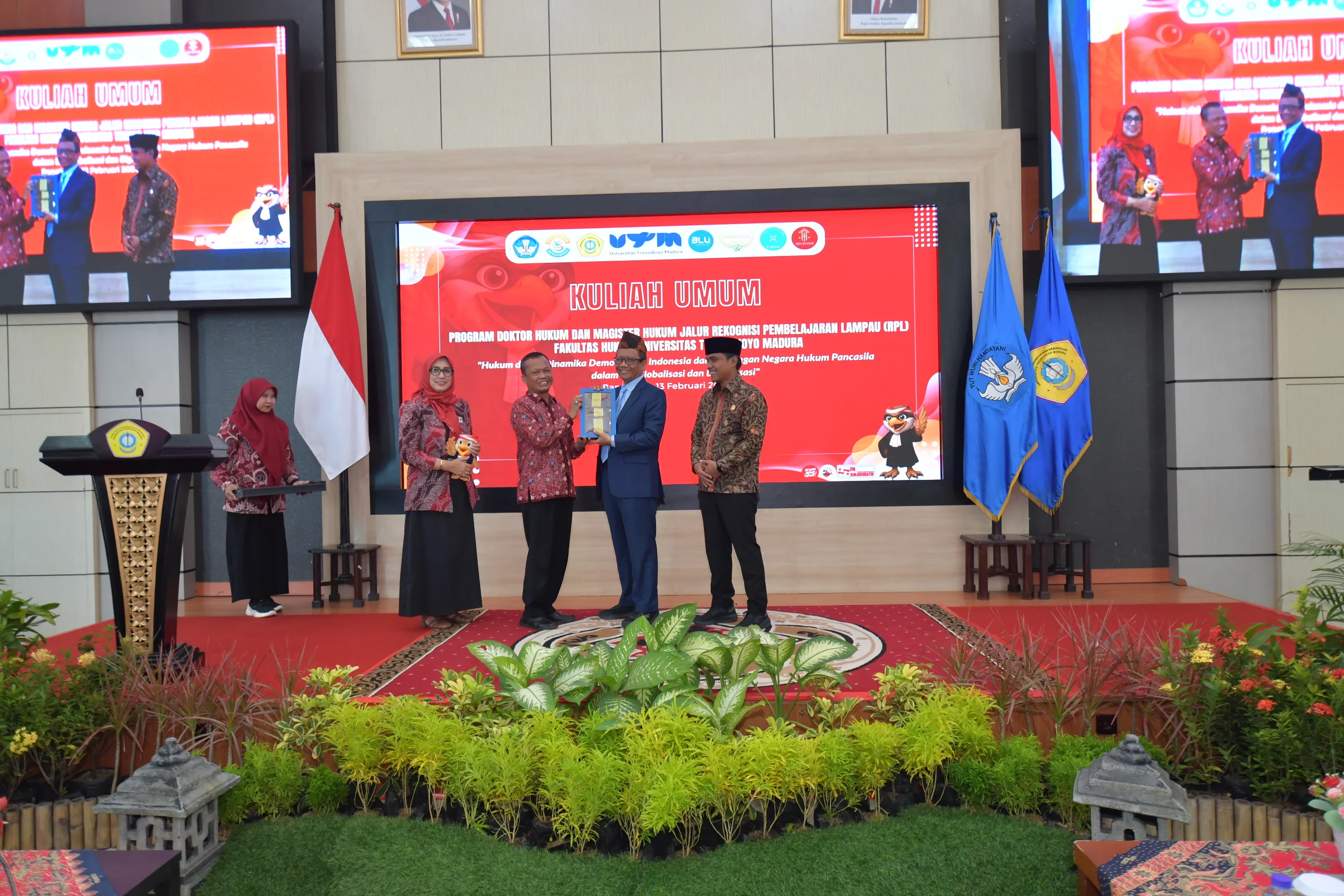 Mahfud MD Hadir di UTM, Bahas Demokrasi, Hukum dan Tantangan Digitalisasi (Ilustrasi)