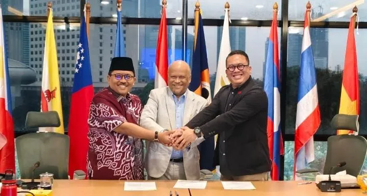 MASTREN, IAI, dan PII Bersatu: MoU Nasional Benahi Bangunan Pesantren (Ilustrasi)