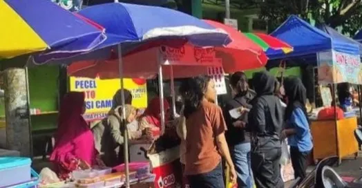 Dari Ibadah ke Euforia Kuliner Fenomena War Takjil Disorot (Ilustrasi)