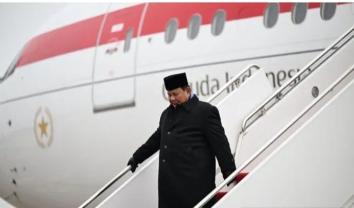 Presiden Prabowo Subianto tiba di Washington, D.C., Amerika Serikat, untuk memperkuat kerja sama dagang dan menggelar pertemuan bilateral dengan Donald Trump.