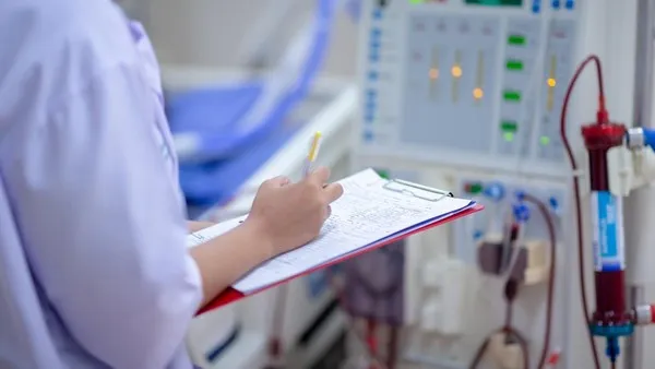 Bukan Faktor Usia, Ini 3 Kebiasaan Harian yang Diam-Diam Menyeret Anak Muda ke Kursi Cuci Darah (Ilustrasi)