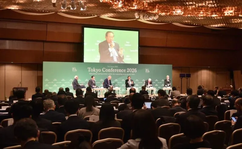 SBY peringatkan hukum internasional kian diabaikan dan dorong kebangkitan multilateralisme saat berbicara di Tokyo Conference di Jepang. Ia menilai dunia perlu kembali mengedepankan dialog dan kerja sama global untuk menjaga stabilitas internasional.