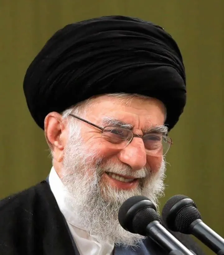 Jejak Karier Ali Khamenei: Dari Aktivis Revolusi hingga Penguasa Tertinggi Iran (Ilustrasi)