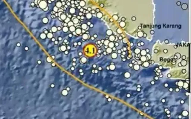 Getaran Kuat Terasa! Gempa 4,1 Melanda Sumatra, Warga Diminta Waspada (Ilustrasi)