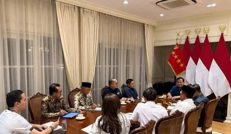 Presiden Prabowo Perintahkan Pembangunan Hunian Layak untuk Warga Bantaran Rel Senen (Ilustrasi)