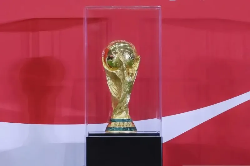 FIFA memastikan Piala Dunia 2026 tetap digelar sesuai jadwal meski situasi konflik di Timur Tengah tengah memanas.