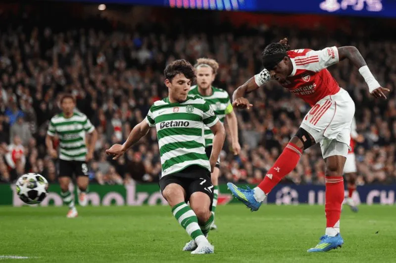 Arsenal melaju ke semifinal Liga Champions usai menahan imbang Sporting CP 0-0 dan unggul agregat 1-0, akan menghadapi Atletico Madrid di babak empat besar.