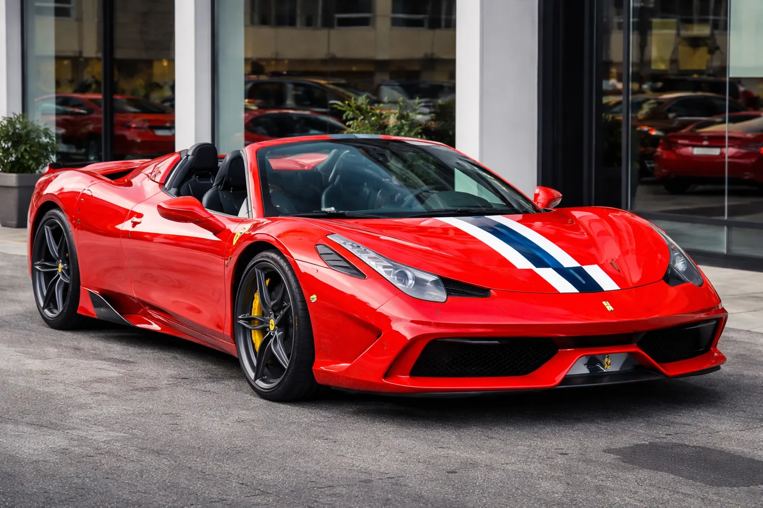 Kisah Guru Honorer, Namanya Dipakai Beli Ferrari Rp4,2 Miliar Bikin Keget (Ilustrasi)
